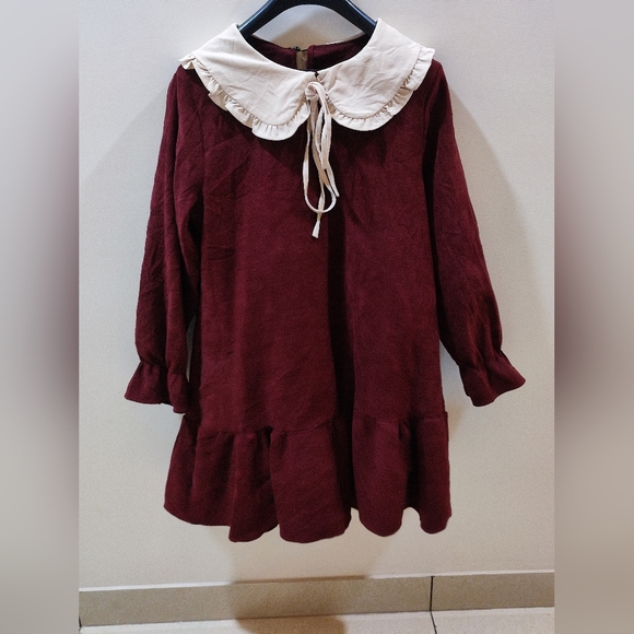 Korean dress - Picture 2 of 3